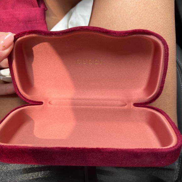 Gucci sunglasses case, recently just bought a pair and someone stole them.